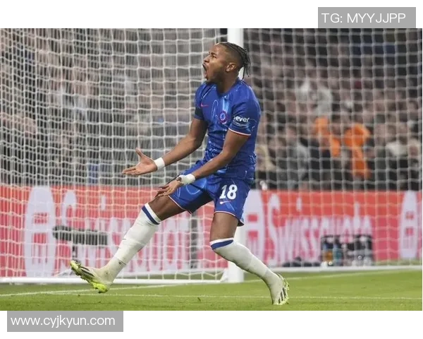 意天空报道若恩昆库离队米兰冬窗或争夺齐尔克泽加强锋线